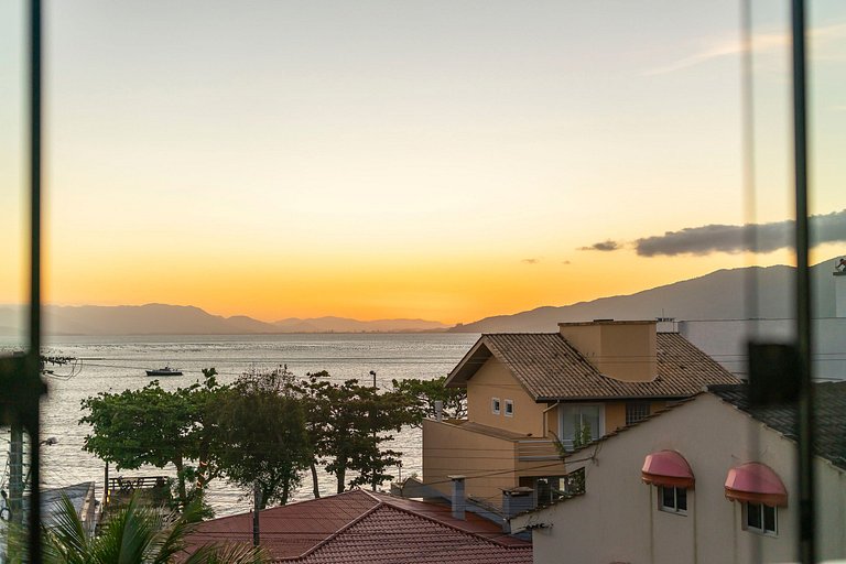 #17-T - (Refúgio e Mar) Hospedagem em Canto Grande, Bombinha
