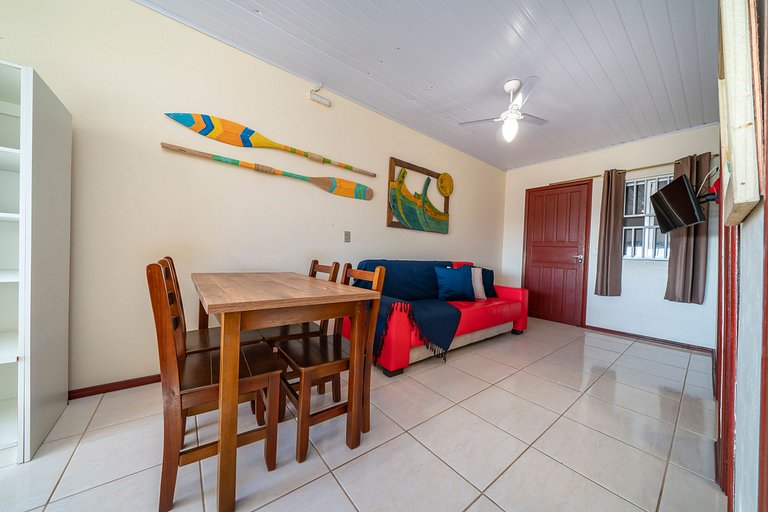 #18-T - (Refúgio e Mar) Hospedagem em Canto Grande, Bombinha