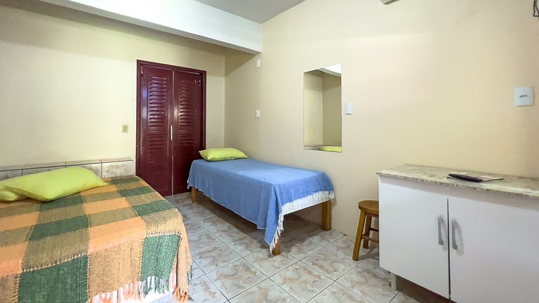 #41-B - (Refúgio e Mar) Hospedagem em Canto Grande, Bombinha