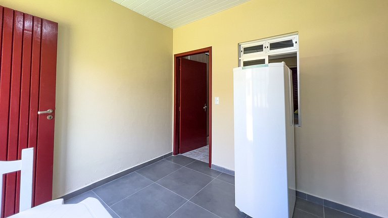 #41-B - (Refúgio e Mar) Hospedagem em Canto Grande, Bombinha