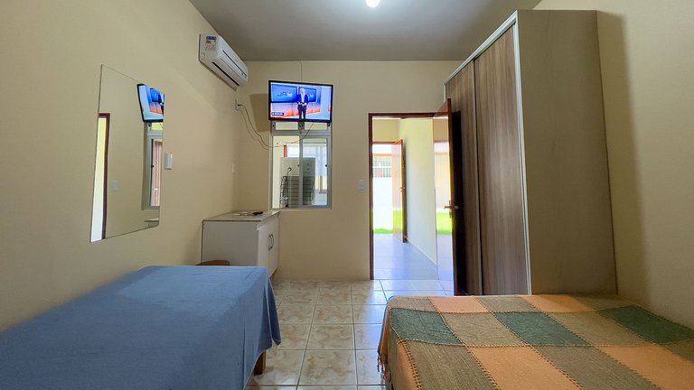 #41-B - (Refúgio e Mar) Hospedagem em Canto Grande, Bombinha
